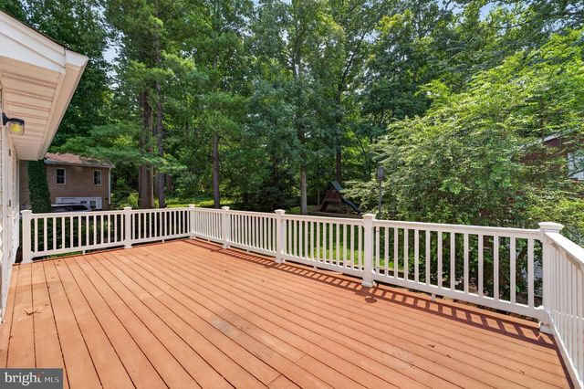 6443 WALTERS WOODS DR, Falls Church, VA 22044
