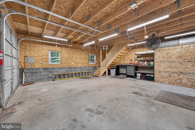 6443 WALTERS WOODS DR, Falls Church, VA 22044