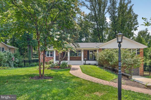 6443 WALTERS WOODS DR, Falls Church, VA 22044