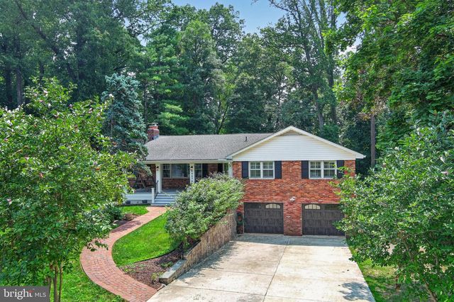 6443 WALTERS WOODS DR, Falls Church, VA 22044