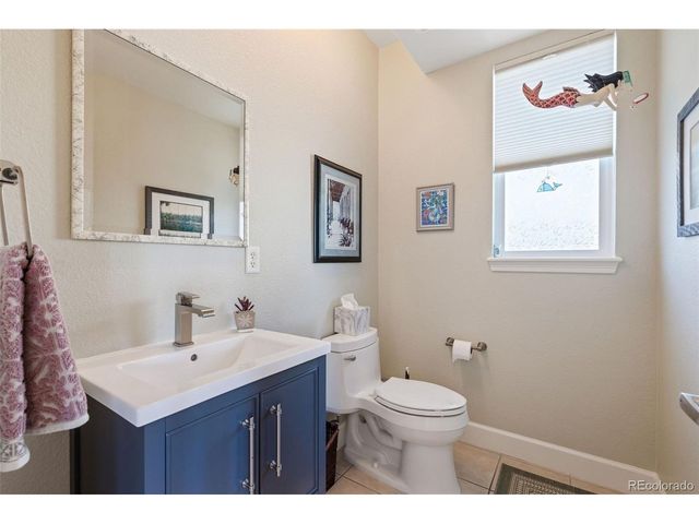 5319 W Hoover Dr, Littleton, CO 80123