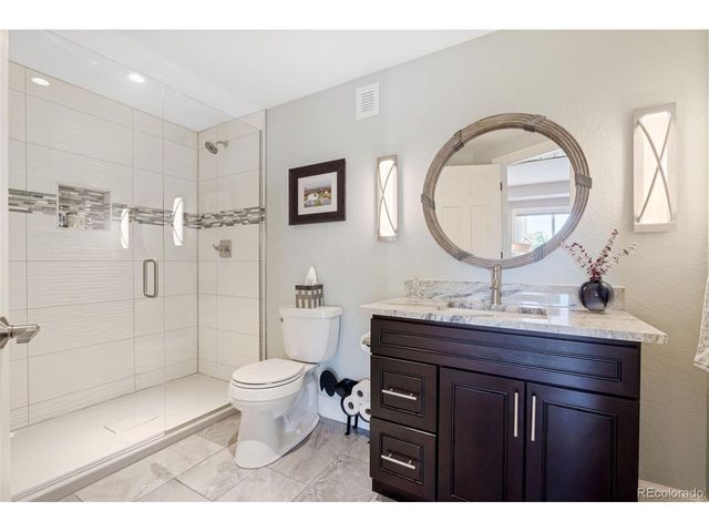 5319 W Hoover Dr, Littleton, CO 80123