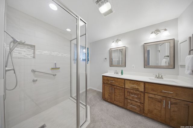 7270 Burns Xing, San Antonio, TX 78250