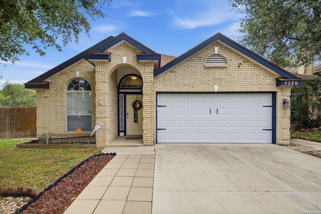 7270 Burns Xing, San Antonio, TX 78250