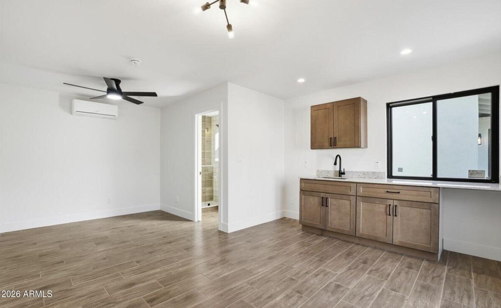 Image 29 of property listing at 4515 N 35TH Street, Phoenix, AZ 85018