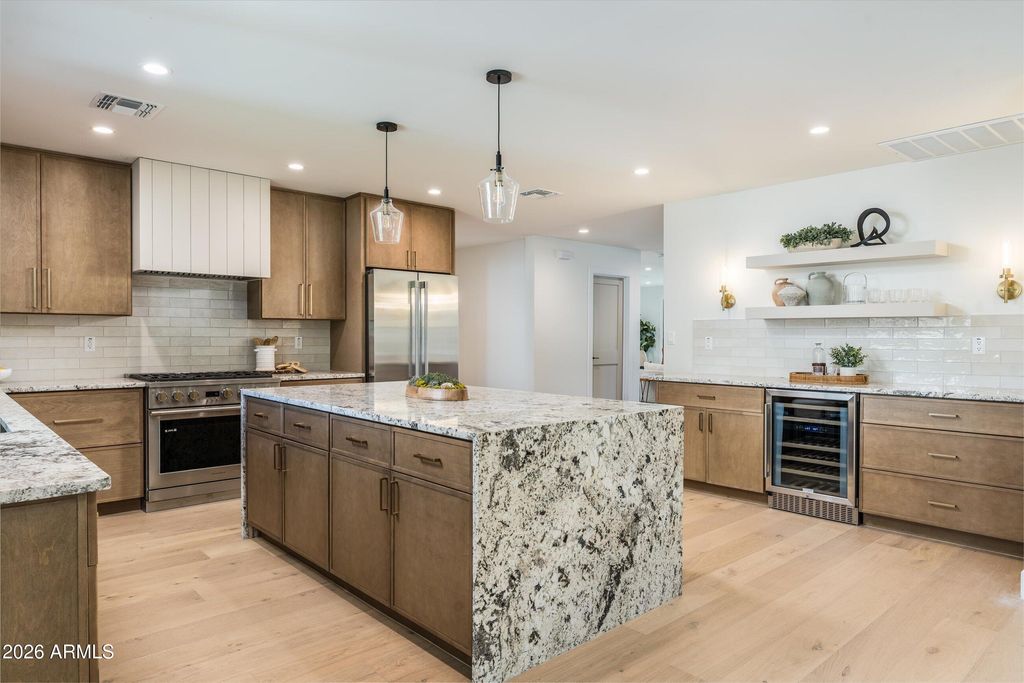 Image 9 of property listing at 4515 N 35TH Street, Phoenix, AZ 85018