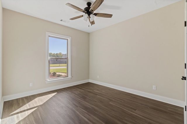 430 MARRIETTA DR, Oakland, TN 38060
