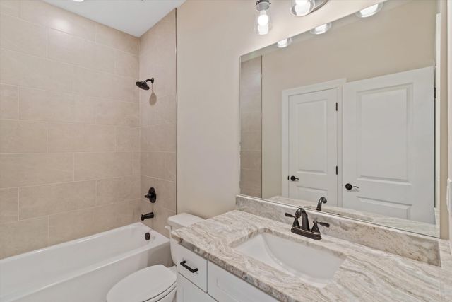 430 MARRIETTA DR, Oakland, TN 38060