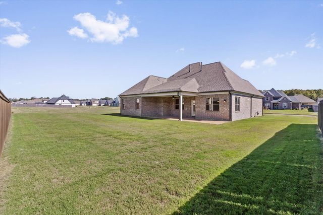 430 MARRIETTA DR, Oakland, TN 38060