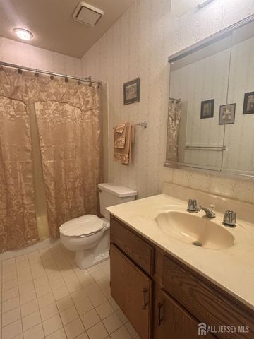 806 Sewell Road C, Monroe, NJ 08831