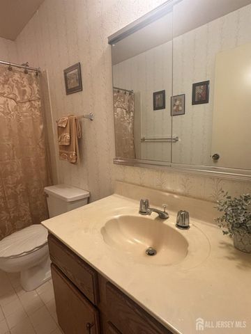 806 Sewell Road C, Monroe, NJ 08831