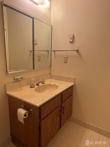 806 Sewell Road C, Monroe, NJ 08831