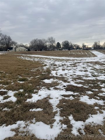 W 71st Street S, Tulsa, OK 74132