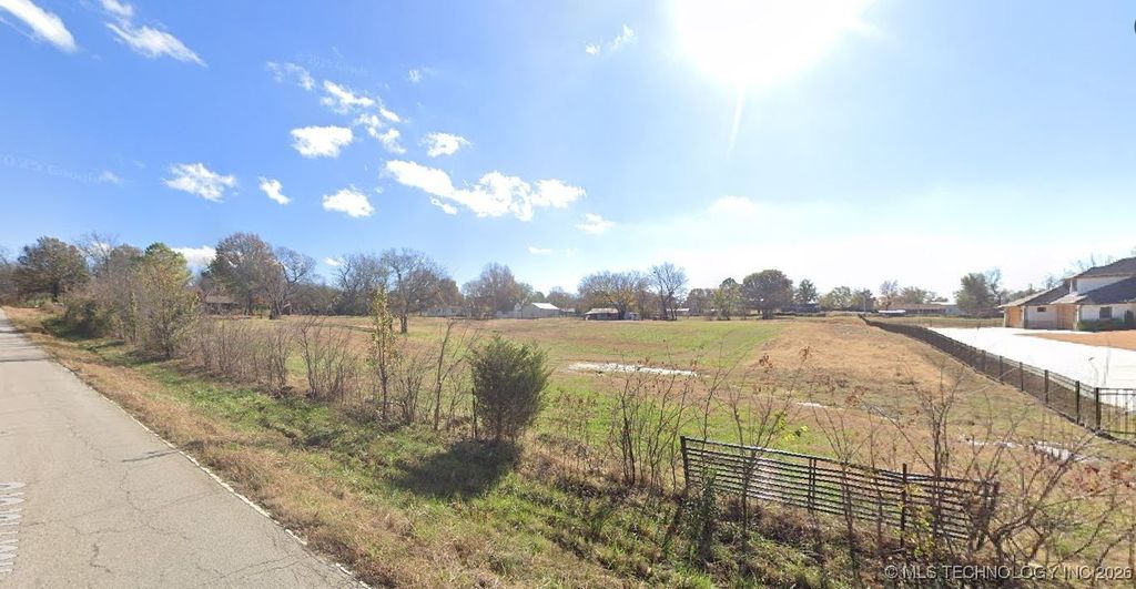 W 71st Street S, Tulsa, OK 74132