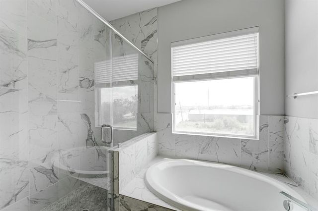 8409 Hempstead Road A, Houston, TX 77008