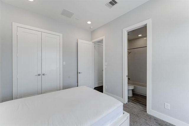 8409 Hempstead Road A, Houston, TX 77008