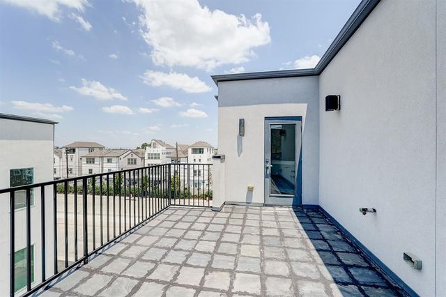 8409 Hempstead Road A, Houston, TX 77008