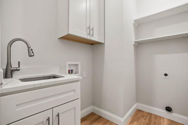 14260 Granada Court, Leawood, KS 66224