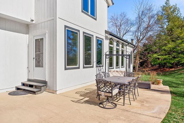 14260 Granada Court, Leawood, KS 66224