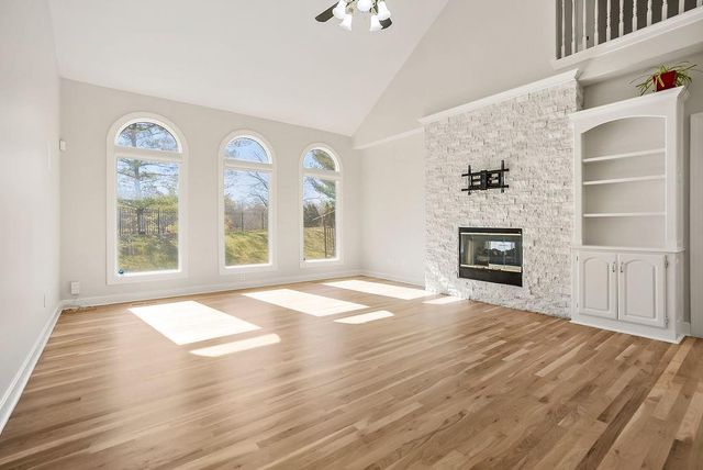 14260 Granada Court, Leawood, KS 66224