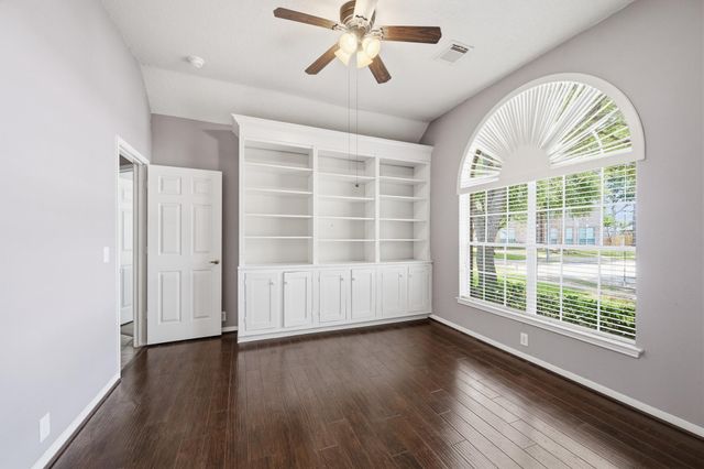 6523 Canyon Chase Drive, Richmond, TX 77469