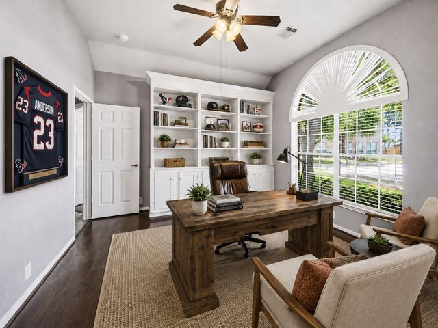 6523 Canyon Chase Drive, Richmond, TX 77469