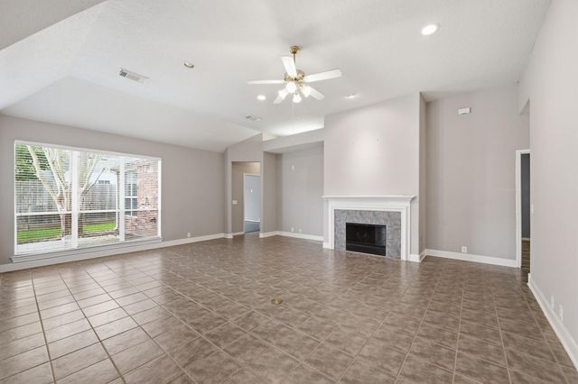 6523 Canyon Chase Drive, Richmond, TX 77469