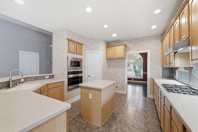 6523 Canyon Chase Drive, Richmond, TX 77469