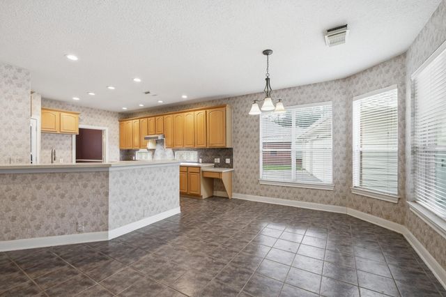 6523 Canyon Chase Drive, Richmond, TX 77469