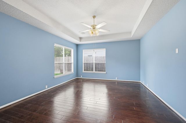6523 Canyon Chase Drive, Richmond, TX 77469