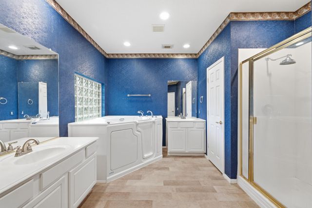 6523 Canyon Chase Drive, Richmond, TX 77469