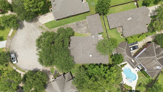 6523 Canyon Chase Drive, Richmond, TX 77469