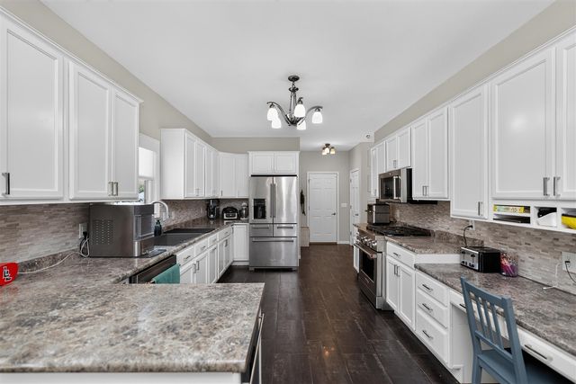2053 Joni Lane, Stevensville, MI 49127