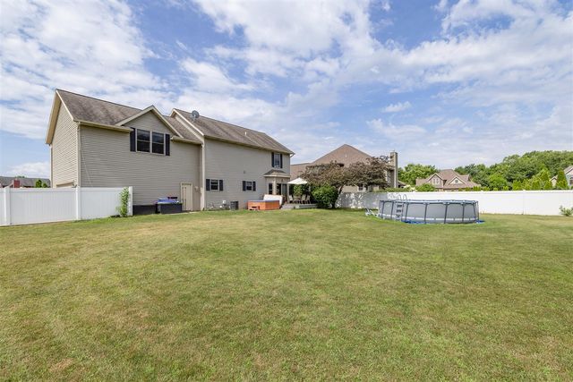 2053 Joni Lane, Stevensville, MI 49127