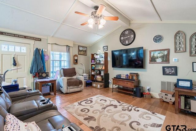 5520 FM 347 N, Jacksonville, TX 75766