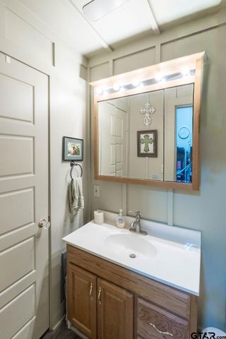 5520 FM 347 N, Jacksonville, TX 75766