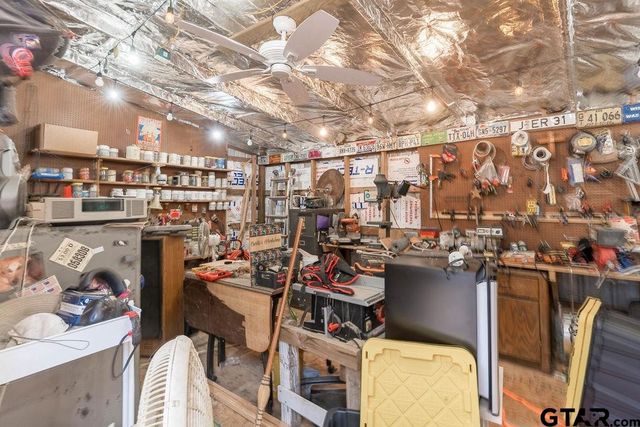 5520 FM 347 N, Jacksonville, TX 75766