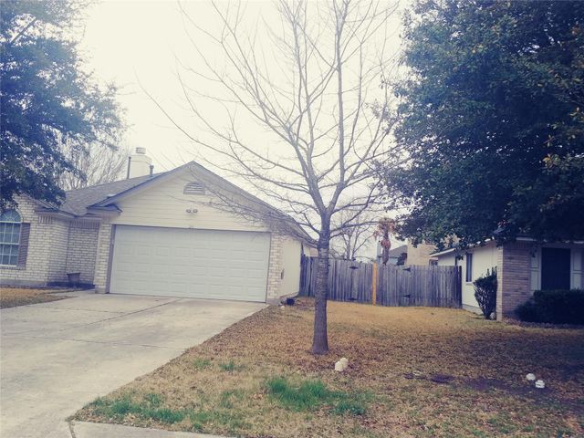 211 Wild Buffalo DR, Kyle, TX 78640