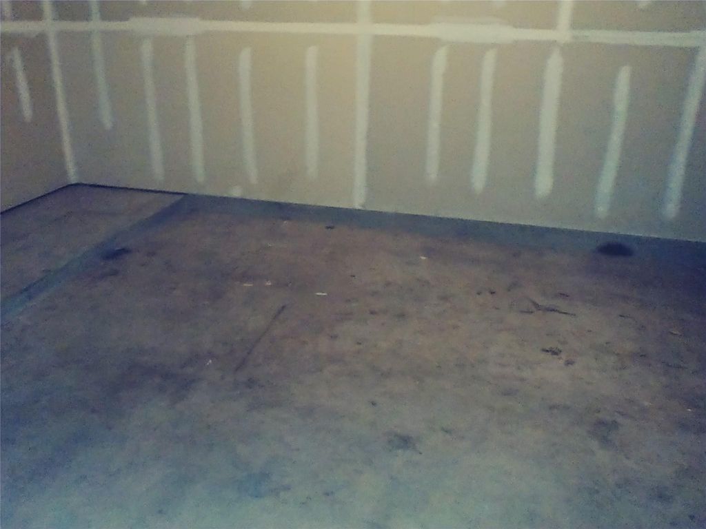 211 Wild Buffalo DR, Kyle, TX 78640