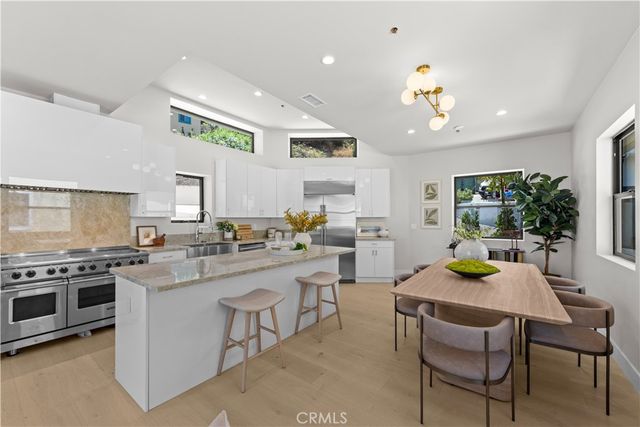 728 Bonita Dr, South Pasadena, CA 91030