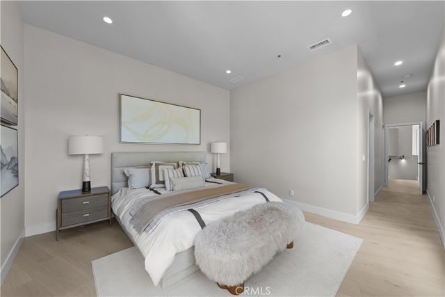 728 Bonita Dr, South Pasadena, CA 91030