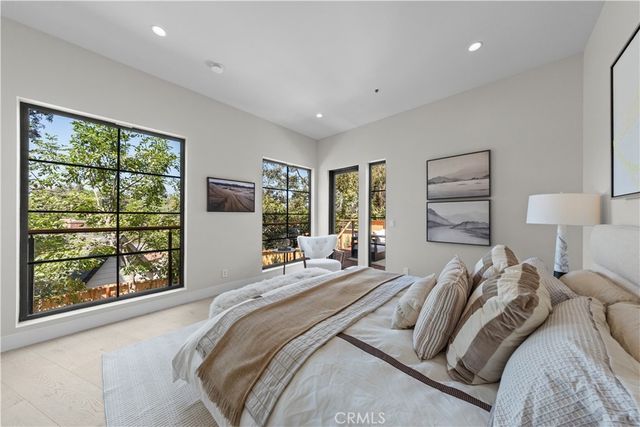 728 Bonita Dr, South Pasadena, CA 91030