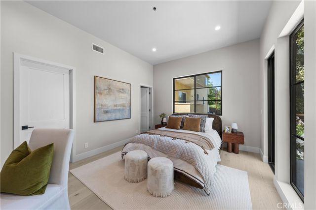 728 Bonita Dr, South Pasadena, CA 91030