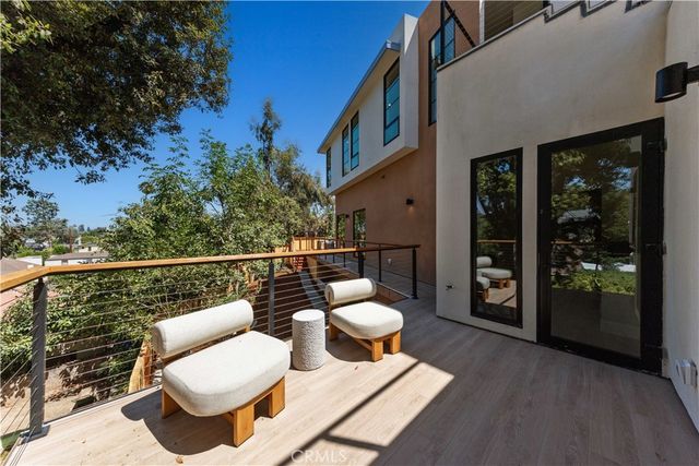 728 Bonita Dr, South Pasadena, CA 91030