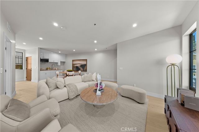 728 Bonita Dr, South Pasadena, CA 91030