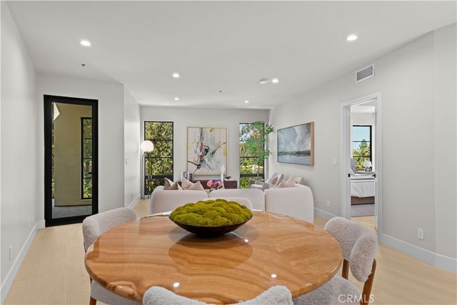 728 Bonita Dr, South Pasadena, CA 91030