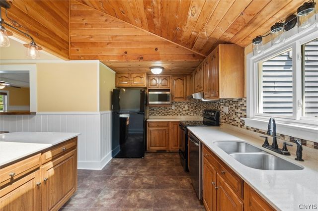 305 Howard Road, Volney, NY 13069