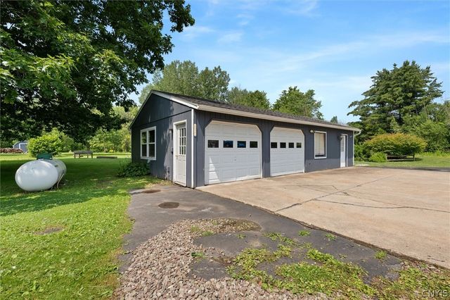 305 Howard Road, Volney, NY 13069