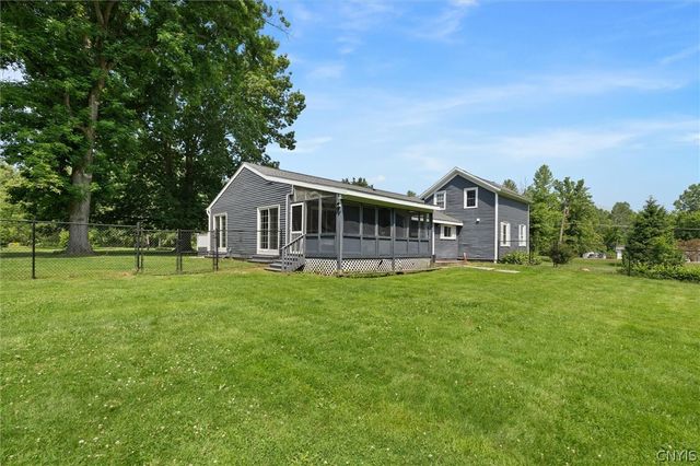 305 Howard Road, Volney, NY 13069