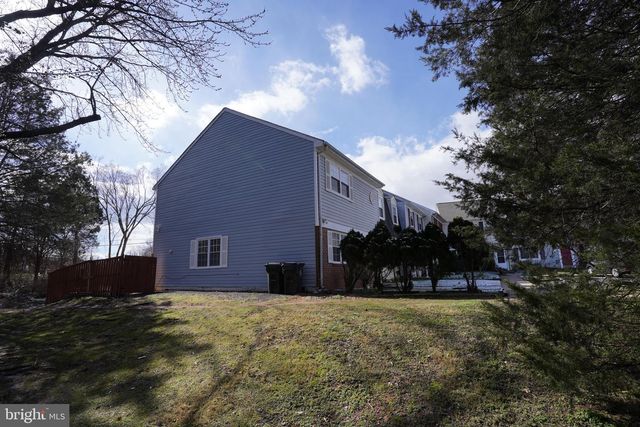 8765 BRETTON WOODS DR, Manassas, VA 20110